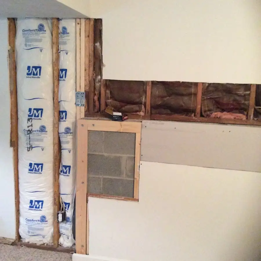 Wall insulation replacement during Structural Drying in Rosedale